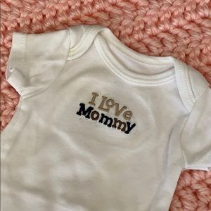 Carter’s I love mommy white onesie